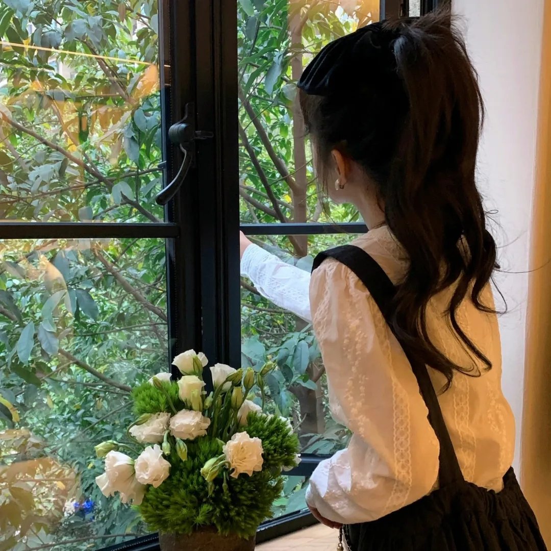 铅制鞋子